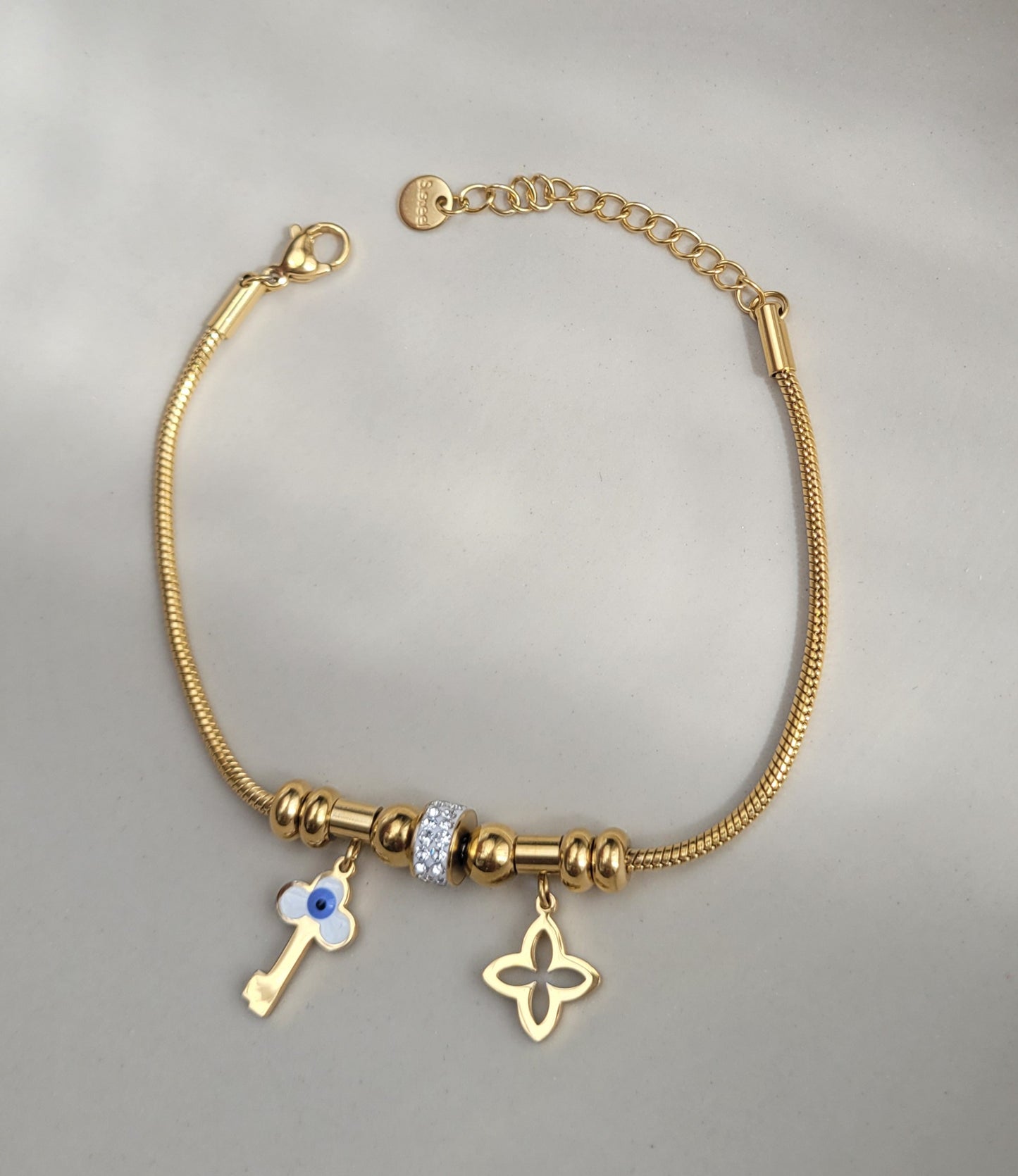 Armschmuck Kesha