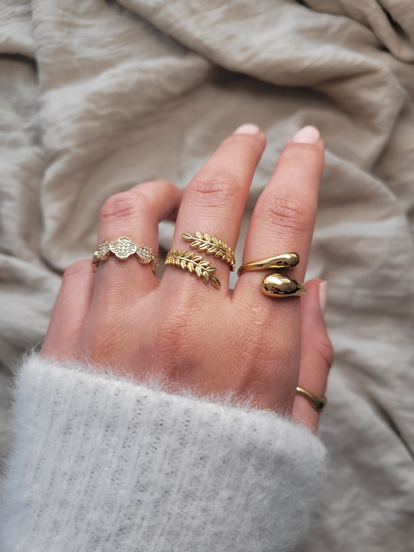 Ring Aviva