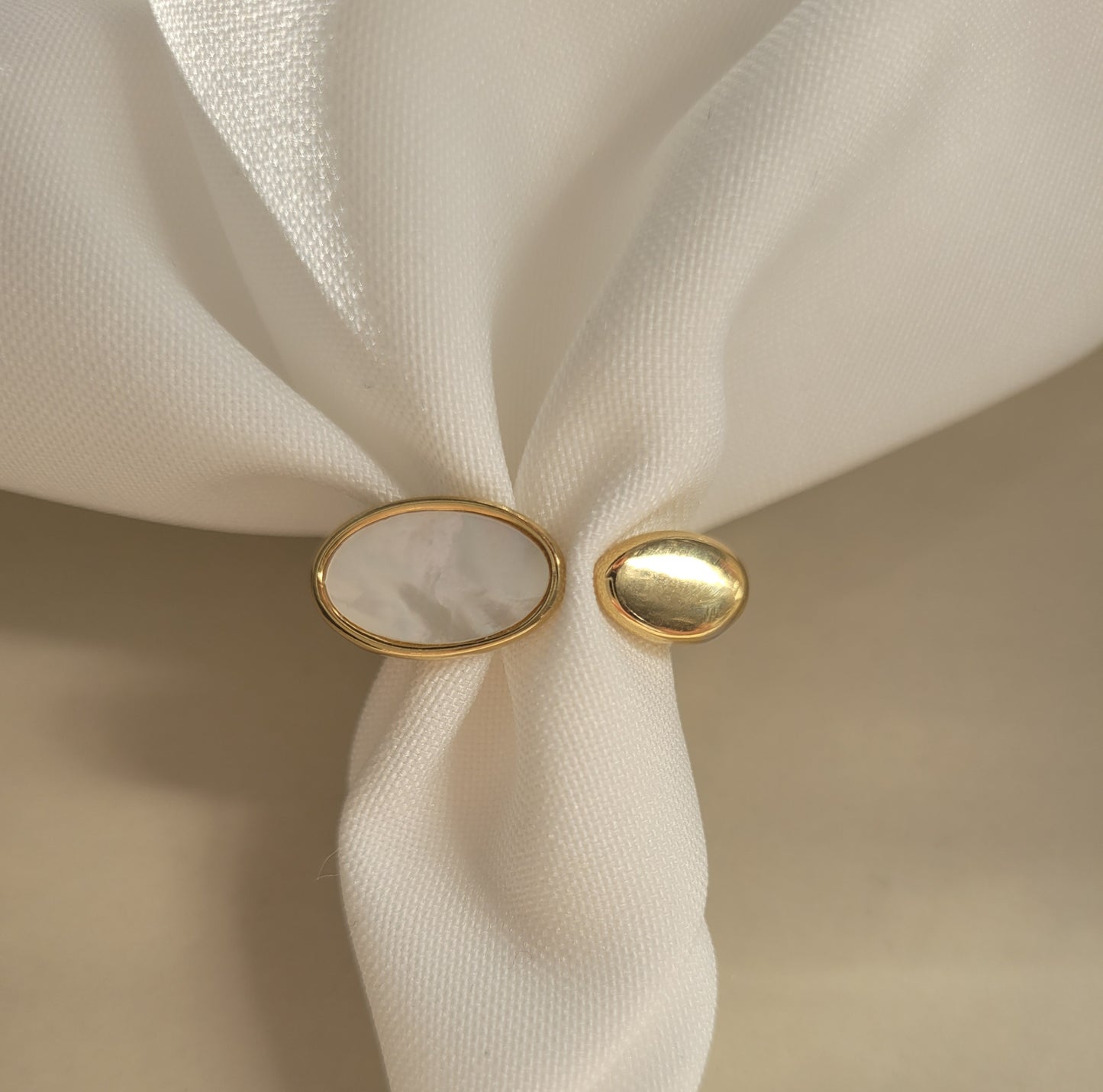 Ring Luna
