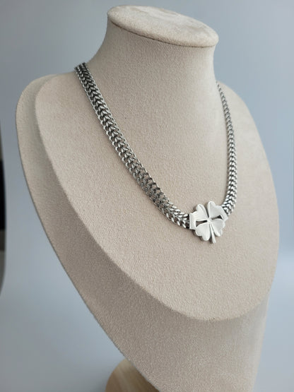 Kette Ada