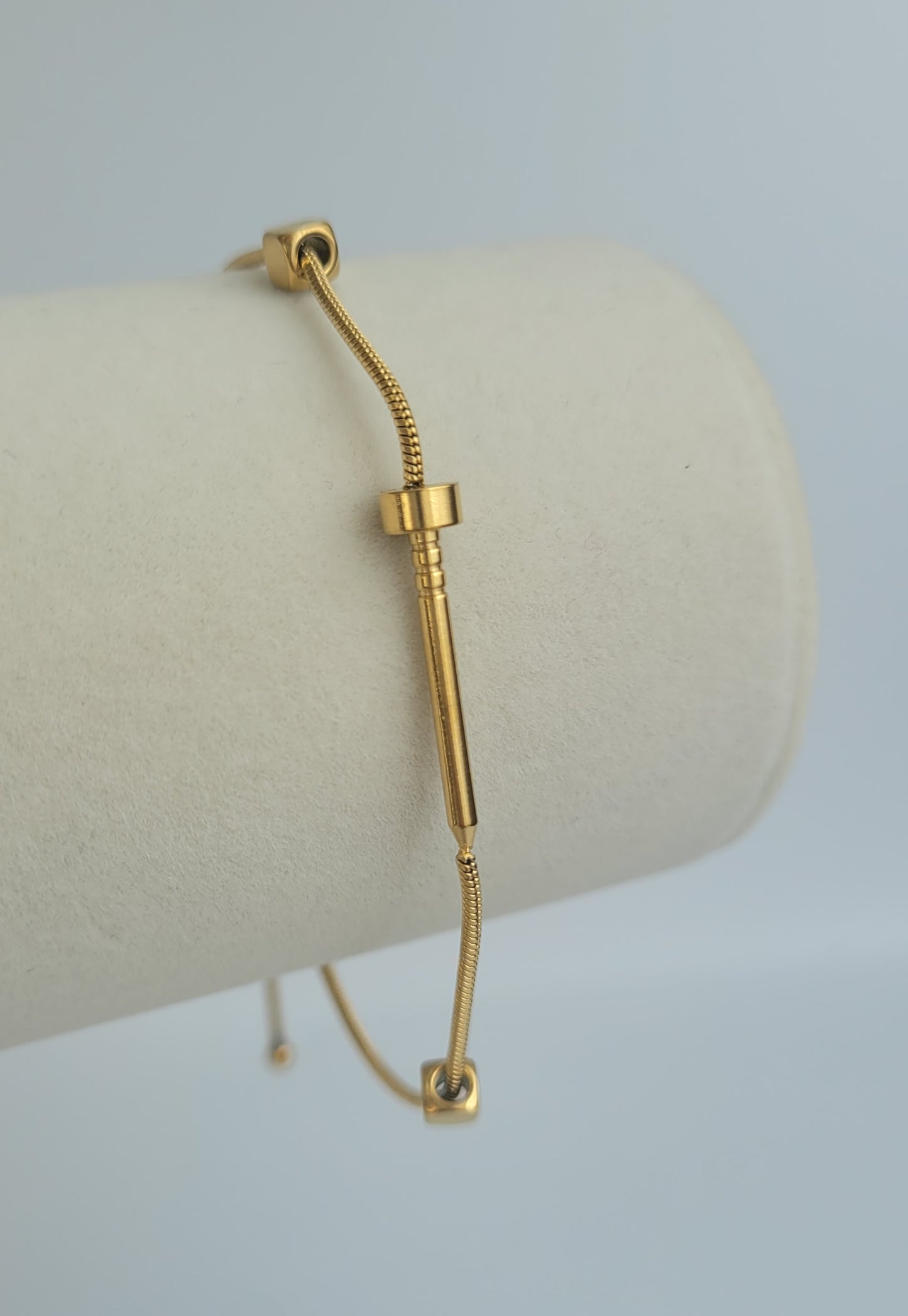 Astrea bracelet